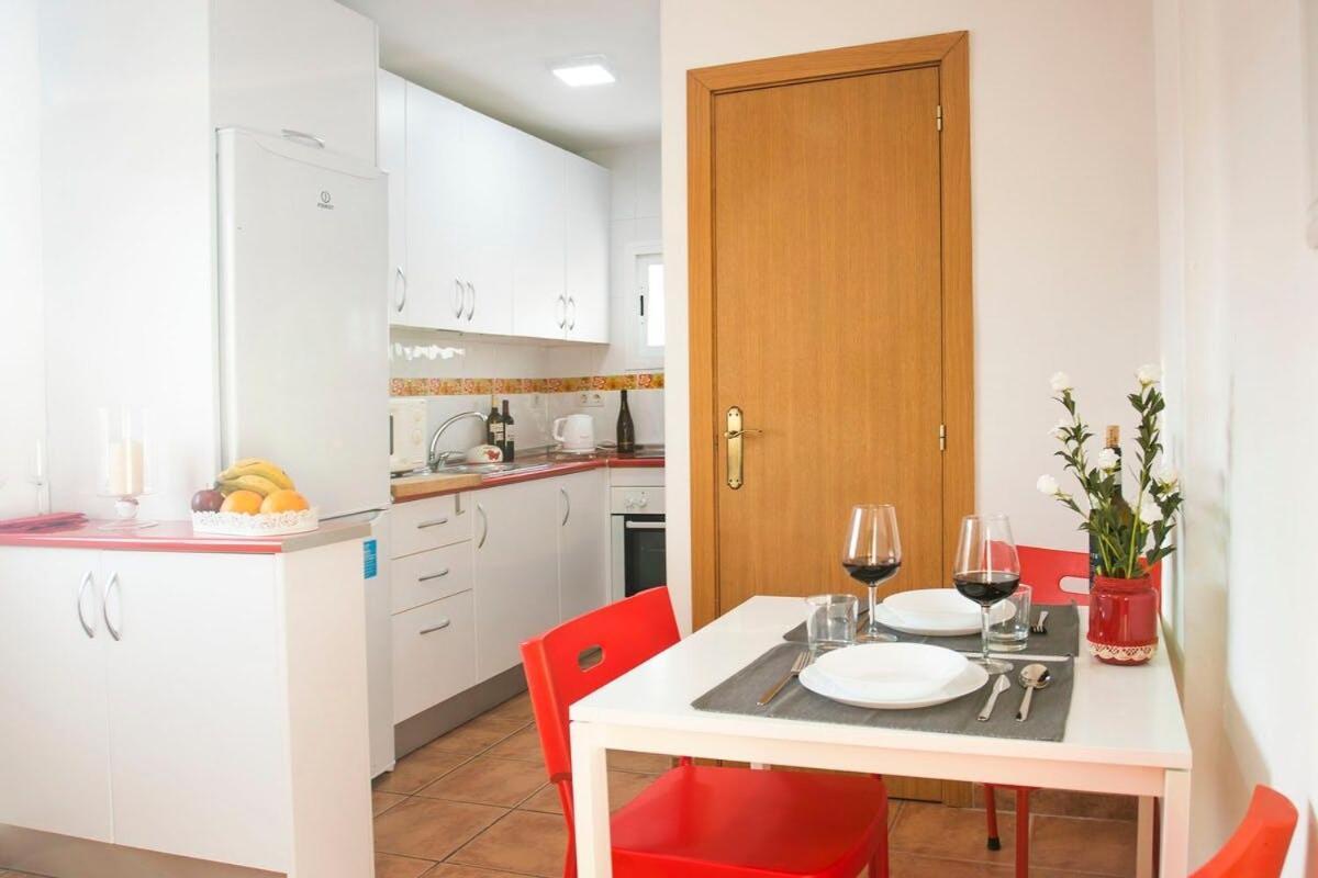 Bonito Apartamento Con Terraza - Pedregalejo Playa Malaga Exterior photo